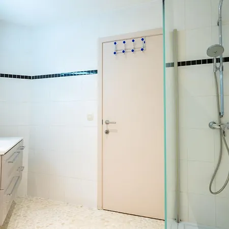 Bonito With Balcony & Harbour View By Interhome Apartamento *