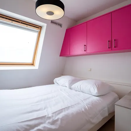 Bonito With Balcony & Harbour View By Interhome Apartment *